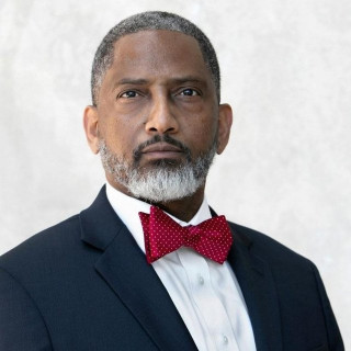 Gregory D Robinson