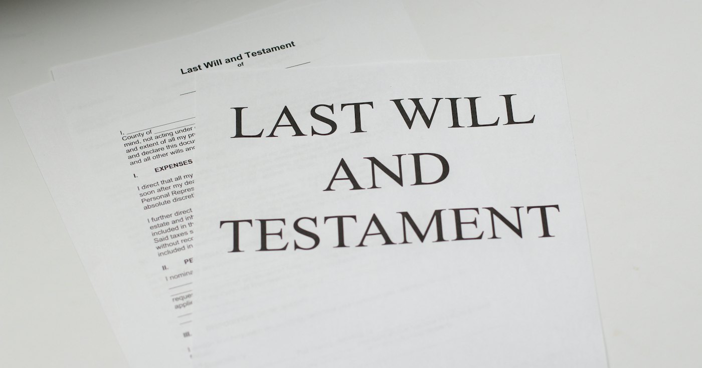Last will and testament document